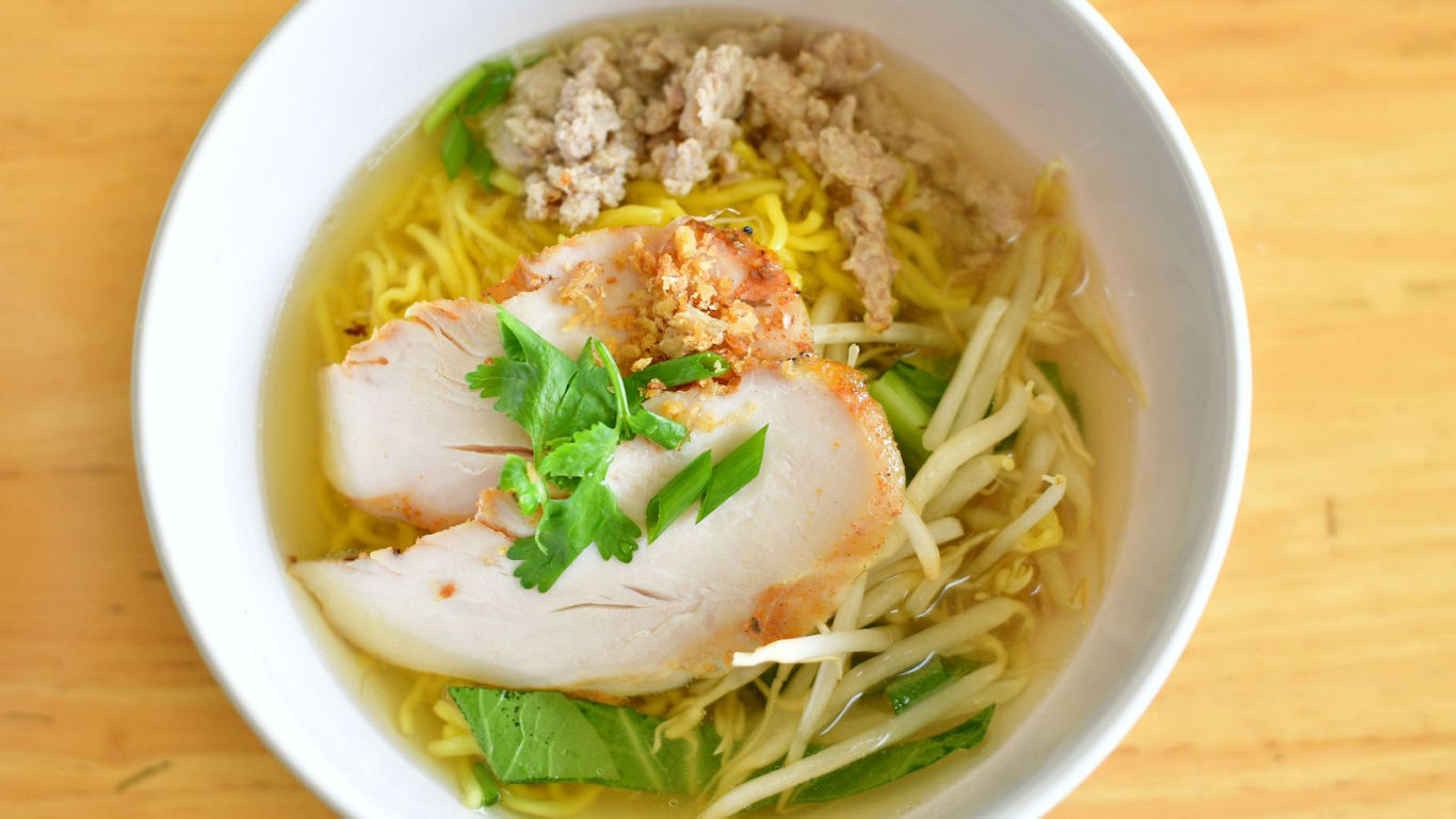 Chicken Noodle Soup Recipe: A Hearty Bowl For Rainy Days